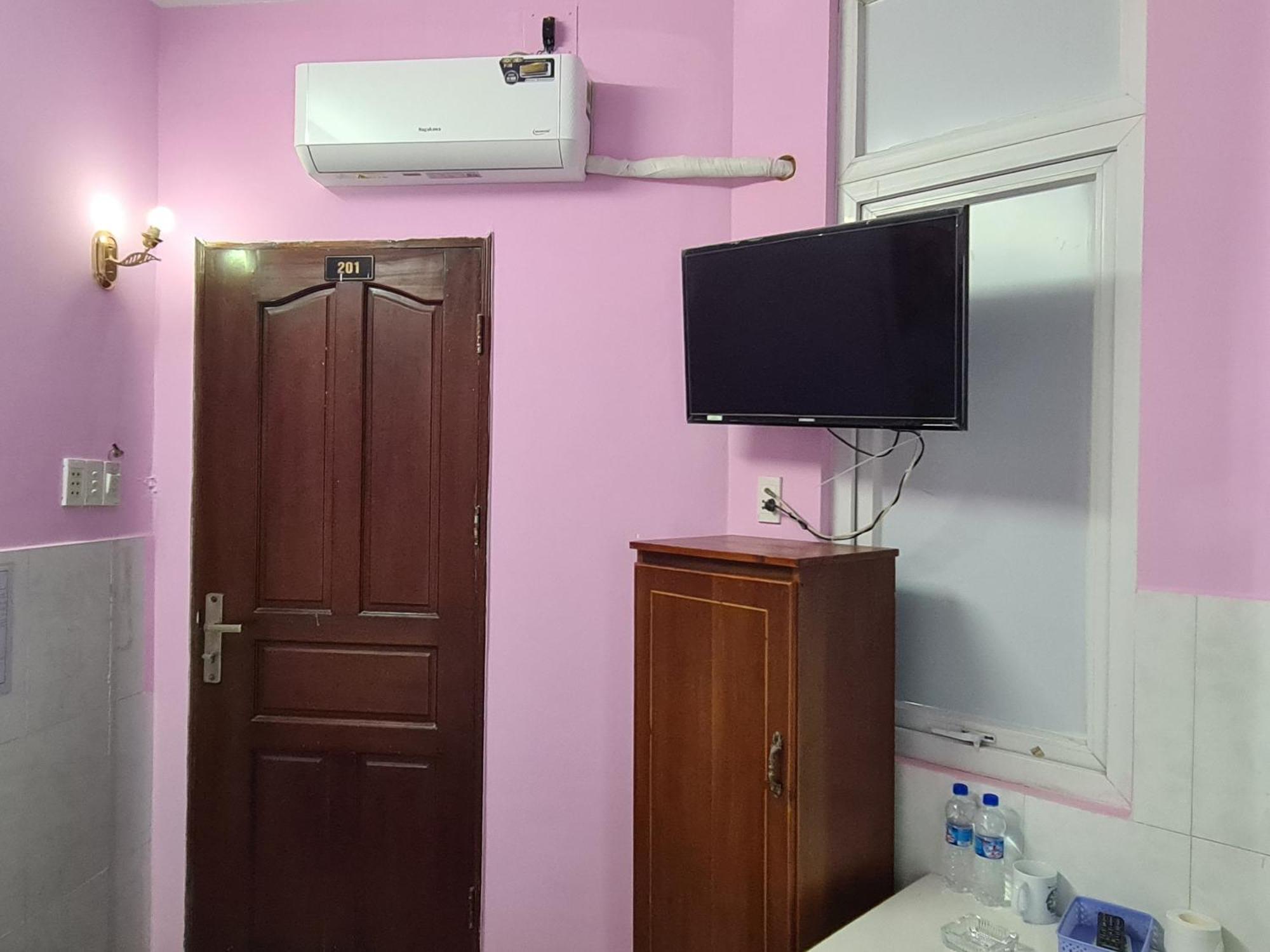 Bin Hom Motel Bien Hoa Eksteriør bilde